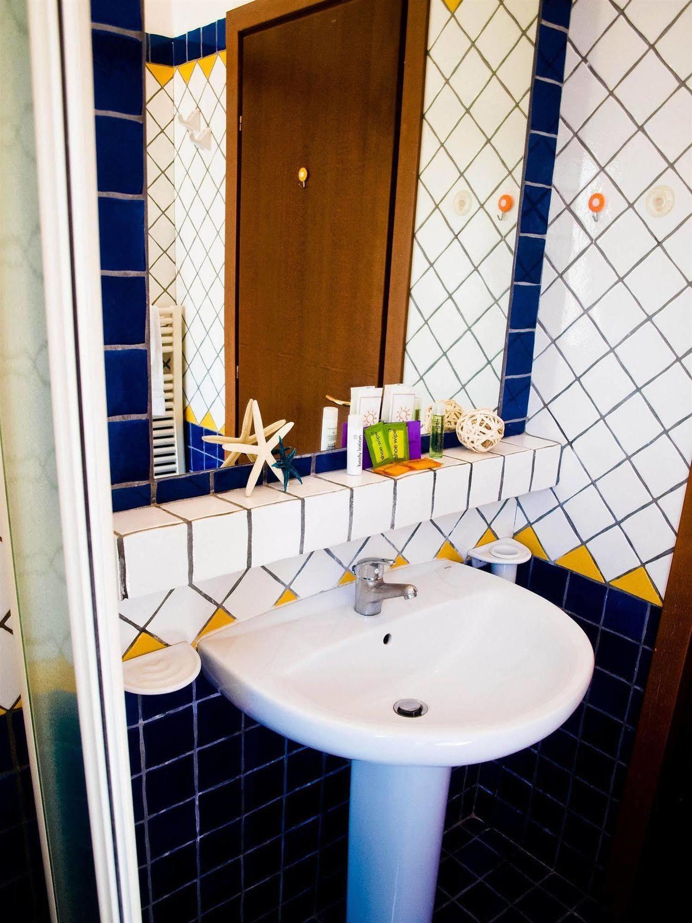 Mediterraneo Aparthotel 2*